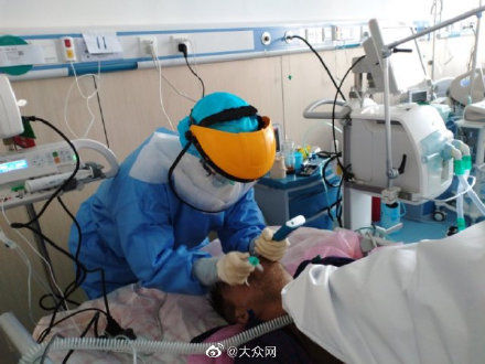  「眼前」山东首批援湖北医疗队返岗：胜利的曙光就在眼前