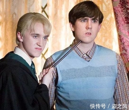  「竟是」原来赫敏当年爱的竟是他？《哈利波特》上映18周年，霍格沃茨的学生如今还好吗