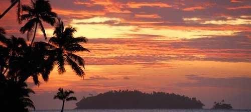 没有外交国防的岛国, 芒果任吃鲍鱼龙虾没人要, 秒杀马代对华免签