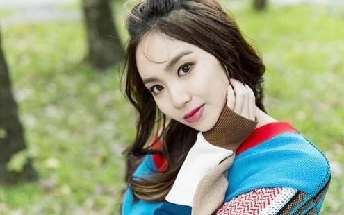 出道6年不红,是《爱你》的原唱,上《创造101》