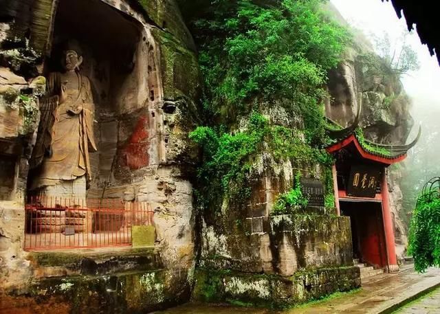 家底厚底气足!成都这座小城比敦煌还要辉煌，却低调得令人心疼!