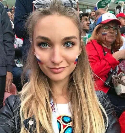 世界杯:最让人难忘的女球迷，个个都是美女，中国“球王”最吸睛