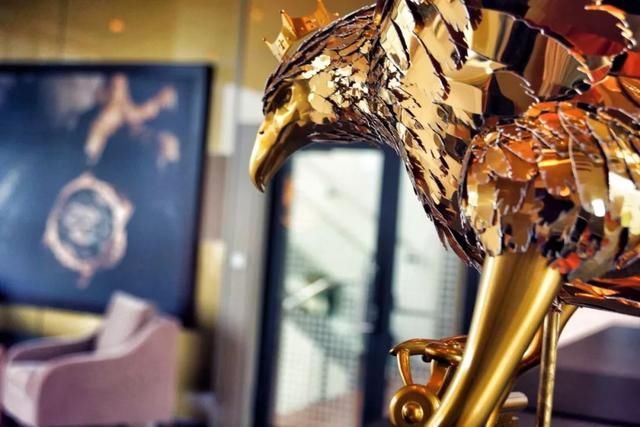 瑞表都在哪里产？百达翡丽和江诗丹顿是邻居吗？