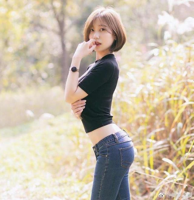 街拍:牛仔裤的魅力，你感觉的到吗