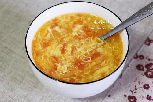  「西红柿鸡蛋」晒晒我家12元晚餐，实惠味道香，比炒菜米饭受欢迎，吃得倍儿满足