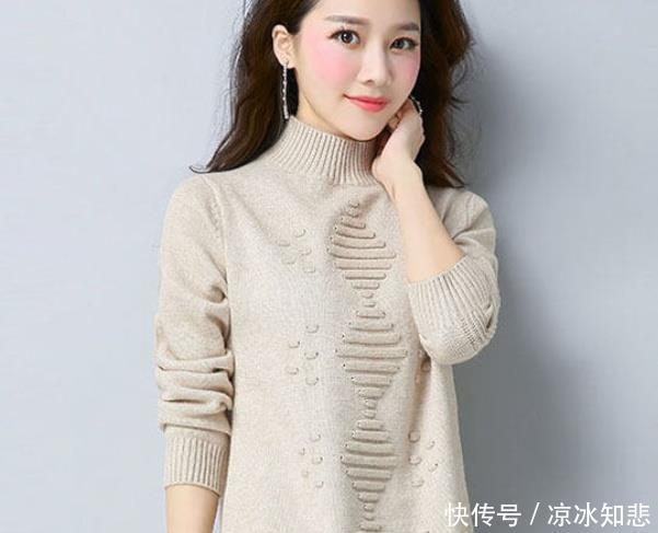 『显瘦』大冷天,老婆打扮得太美了!大码毛衣裙+大衣,显瘦迷人巨美嫩
