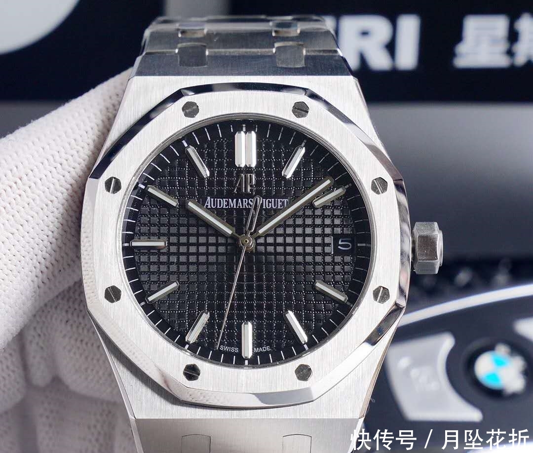 顶级@三大品牌顶级钢表,到底谁才是真正的钢带之王,你觉得会是它吗