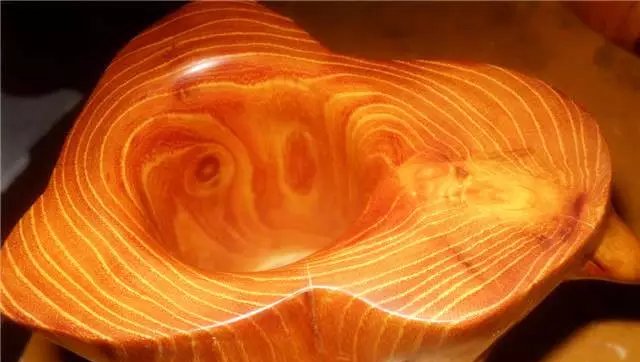  【黄金木】南檀北柘，农村的“黄金木”，车一串珠子几万块，农