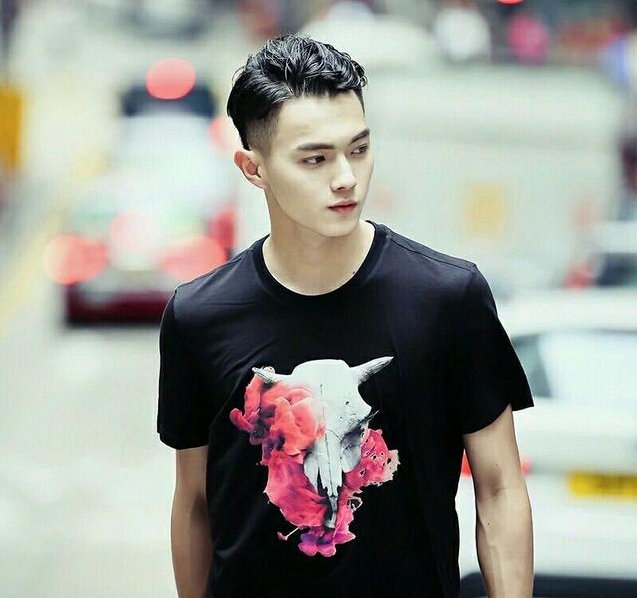 男士18岁以后，请剪这4种发型，超帅!