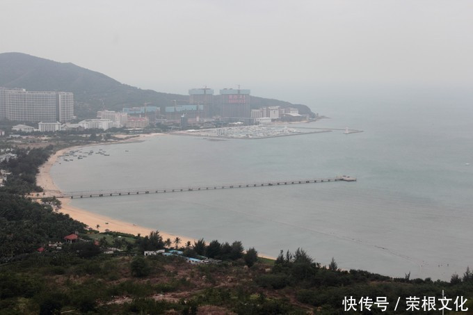 因大海到三亚，爱上大海