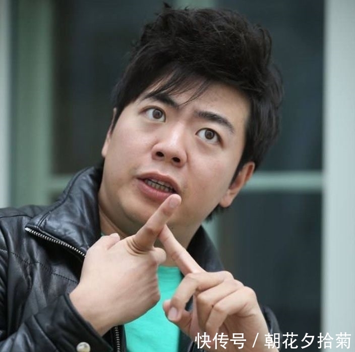 【玉手】郎朗的“玉手”到底有多好看?当镜头拉近看清后,连吉娜都嫉妒!