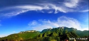 重庆的一座山，和峨眉山齐名是巴蜀四大名山之一，如今却被忽视