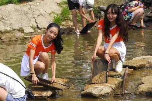 我国最“败家”的景区，别人都是吸金，它却每天都流出大量金子！