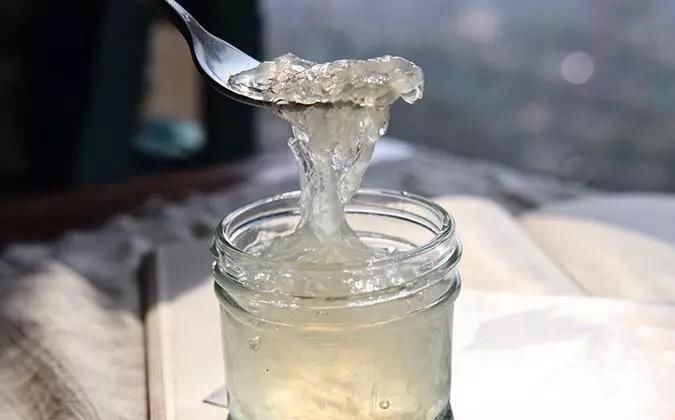 别人变美靠化妆‘整容、P图你靠?