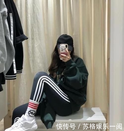  「瑜伽」阔腿裤已经烂大街了，“瑜伽裤”火起来了，时尚又百搭