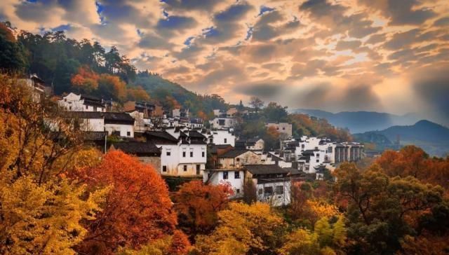 放弃热门景点吧，这些被人遗忘的古村镇，才是十一最该去的地方