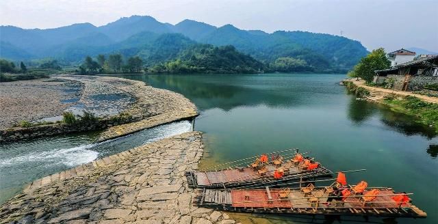  gdp|我国三个带“江”的省份，发展的一个比一个好，你去过哪个?