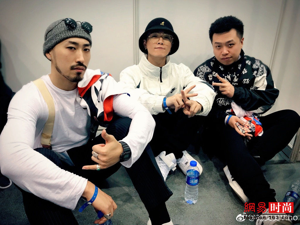 被耽误的穿搭博主 杨文昊私服酷帅范儿十足