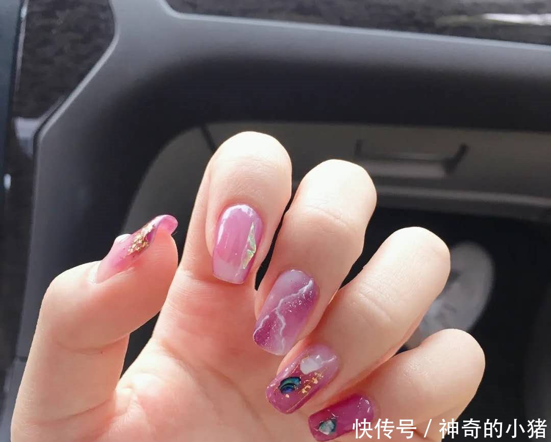  【安利】抓住春天的尾巴，赶紧来安利波春夏美甲！