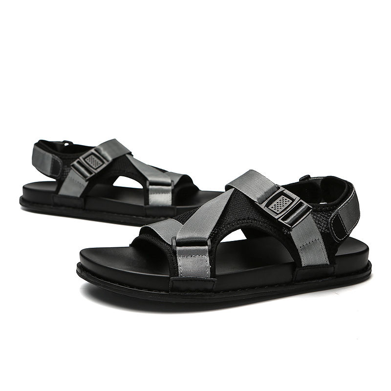 今年流行的男拖鞋，忍不住给爸爸买了2双，耐穿不贵