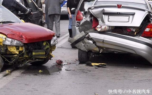 这5个汽车谎言骗了国人40年,交警说了实话,车主:自己命真大!