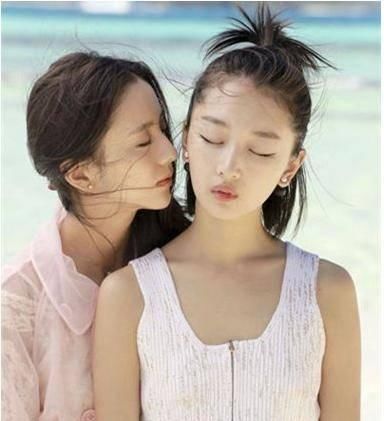  「短发」扎短发的妹纸从额头美到后脑勺，这么多种短发扎法总有你会用的