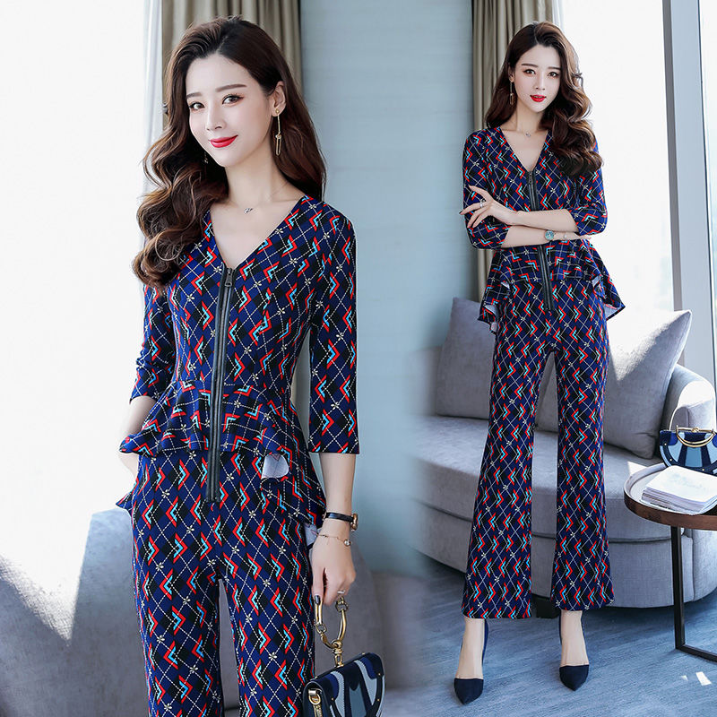 为什么连体裤不方便还是那么多人喜欢，看看下图你就懂了