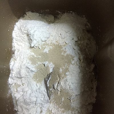 『双瓜』火腿包配双瓜沙拉