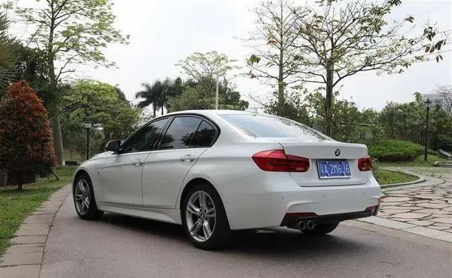 stat_3134698939:zm.news.so.com:5Zu96ZmF5Zyo57q/572R56uZ男人永远绕不开3系,18款320i圆你“操控梦”