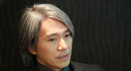 龙套■有些人表面上给周星驰演龙套, 背地里却是名声在外的大导演