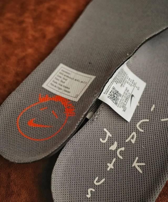  『Max』NIKESB＂腰果花＂后，Travis Scott全新升级Air Max联名鞋推迟开售了？