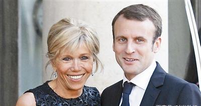 法国第一夫人换发型,剪了刘海还染了头发,网友:不像65岁