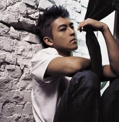 陈冠希无辜躺枪，18岁少女为了见他被骗财又骗色！网友：活久见！