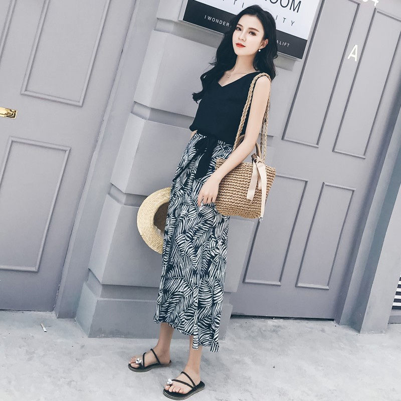 媳妇可会打扮了，换上这雪纺套装特别吸睛，清爽洋气魅力四射