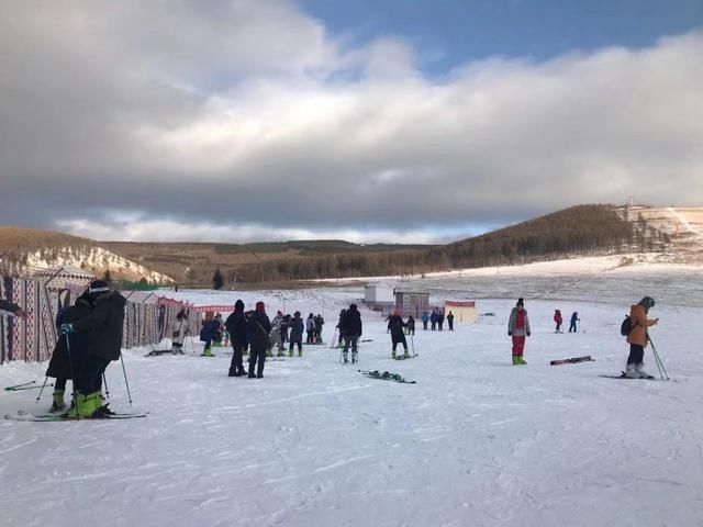 坐着火车去看雪！北京——阿尔山旅游专列12月23日鸣笛发车