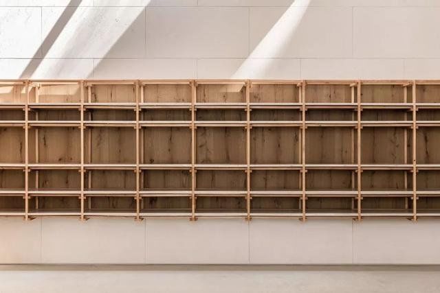 万有引力:光、空气、水,温润质朴的和谐之音