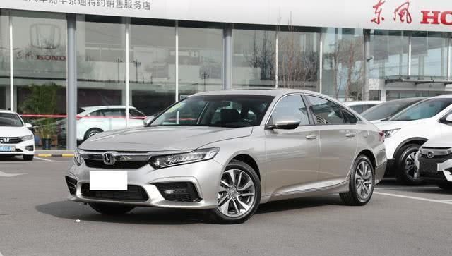 『销冠』典型被低估的B级车,有销冠的实力,平均油耗才5.4L,却不被重视