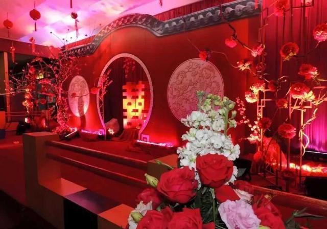  「执手」婚礼中式风，大概是每个女孩执手偕老，一生倾心的瑰宝梦