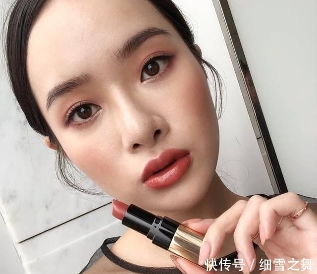  【焦糖】这8只焦糖砖红唇膏本季要收，过往断货的都重出江湖，错过就没有