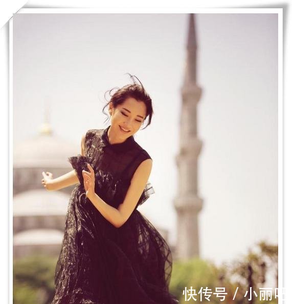 许晴真厉害！烂大街的吊裆裤居然穿出高级感，老公主真不是白叫的