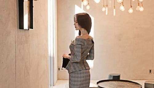  极致@精致洋气连衣裙，温文尔雅又迷人，诠释极致优雅女人味！