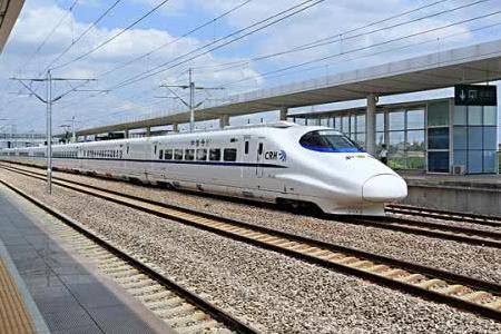 高铁有时一节一节连在一起的运行，这是为什么？看完就知道！