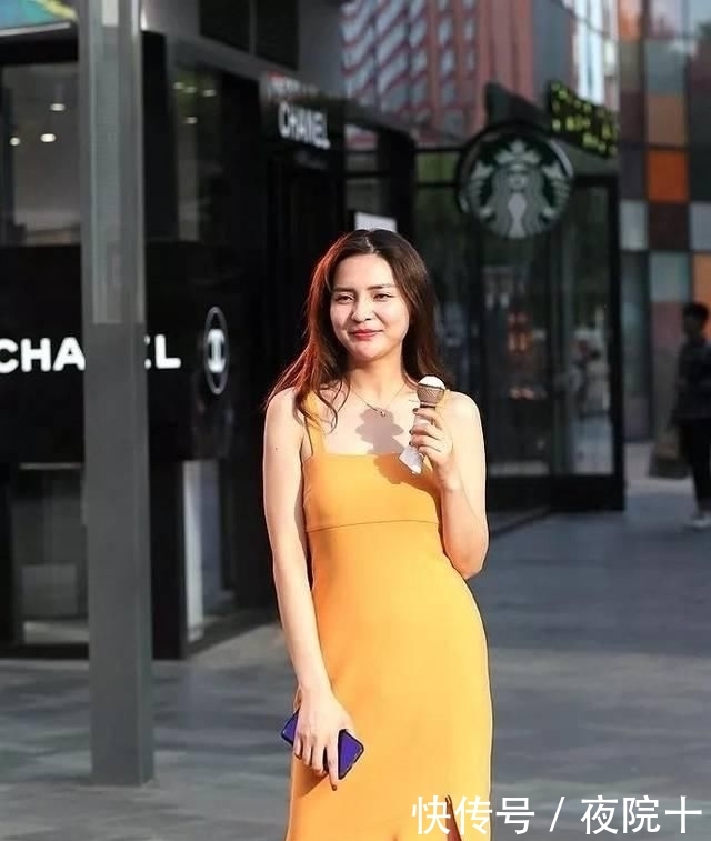 【显得】高跟鞋时尚穿搭,让女性显得美丽又优雅