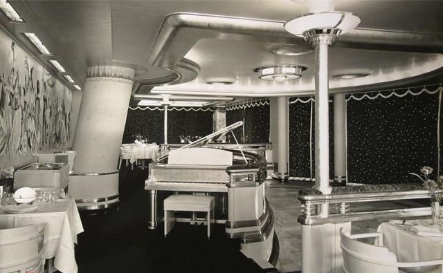 老照片:这曾是英国最奢华的邮轮,这是一艘为二战做出贡献的邮轮