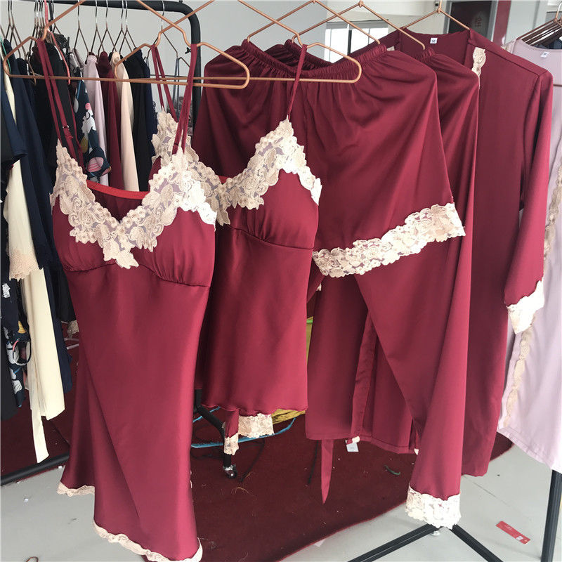 女人为什么要穿睡衣?瞧瞧下图女人这么穿，原来还有这样的好处呢