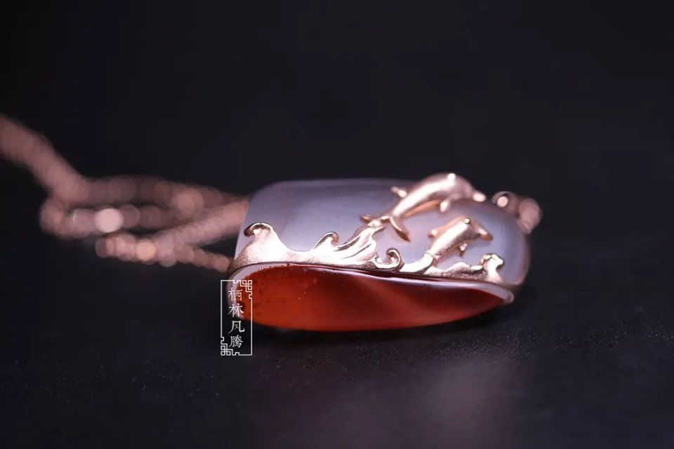 你真的会戴项链吗?献给精致女人的小秘密……