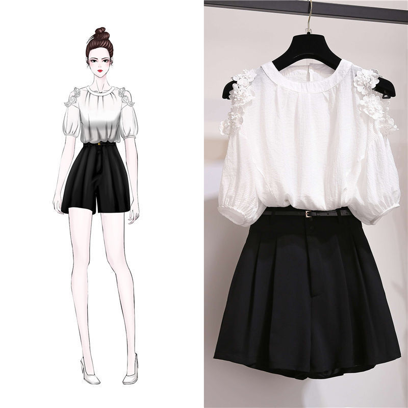 去了上海才发现，街上的70后女人，都穿短裤套装，美的像小姑娘