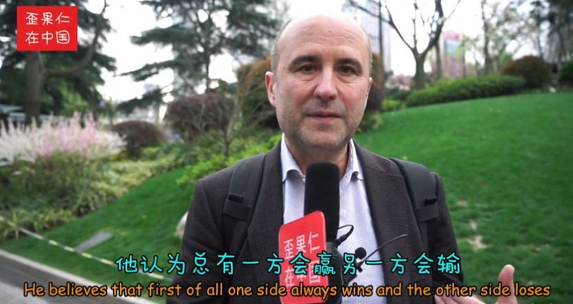 街采外国人:中美贸易战谁会赢?