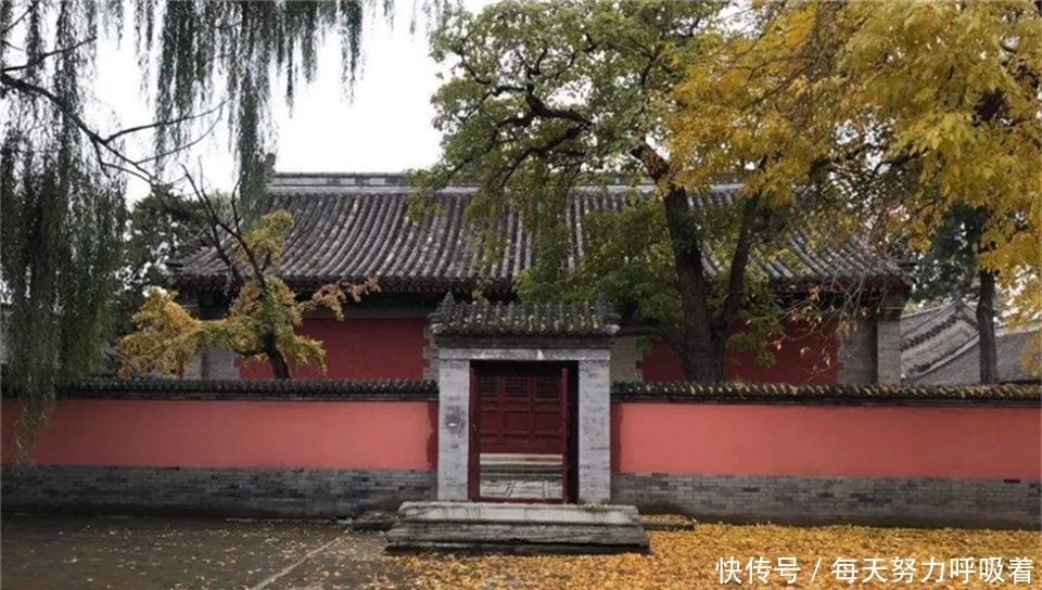 中国神秘寺庙，不收门票不对外开放，却维持500年，靠什么生活？