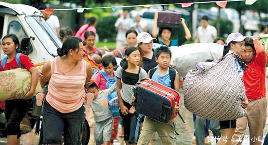 此地不属于中国，却过着“中国人”的生活：满街汉字，满嘴中国话